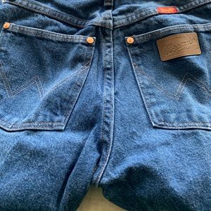 Girls Wrangler Jeans size 1 x 32